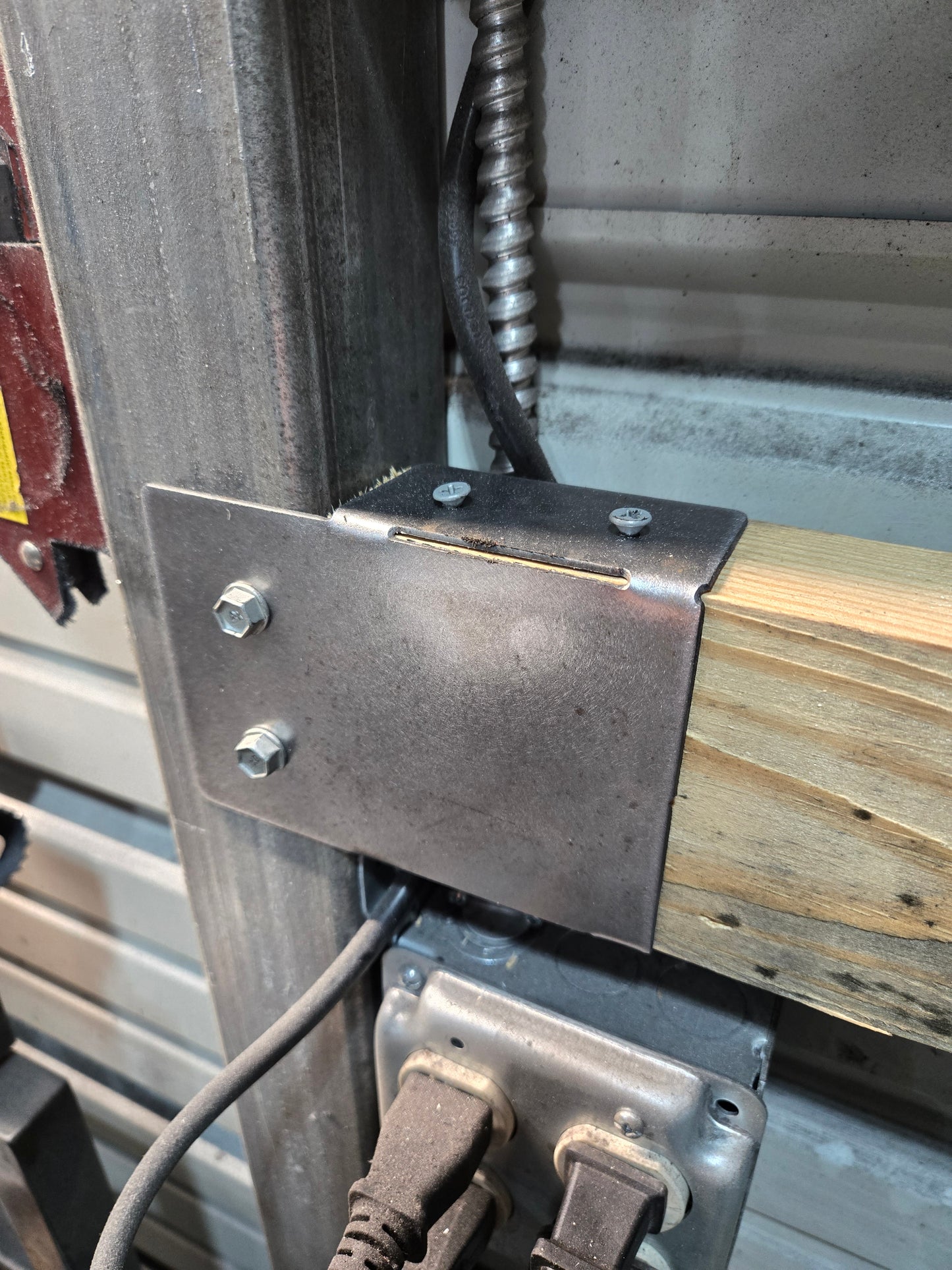 2x4 Stud Bracket