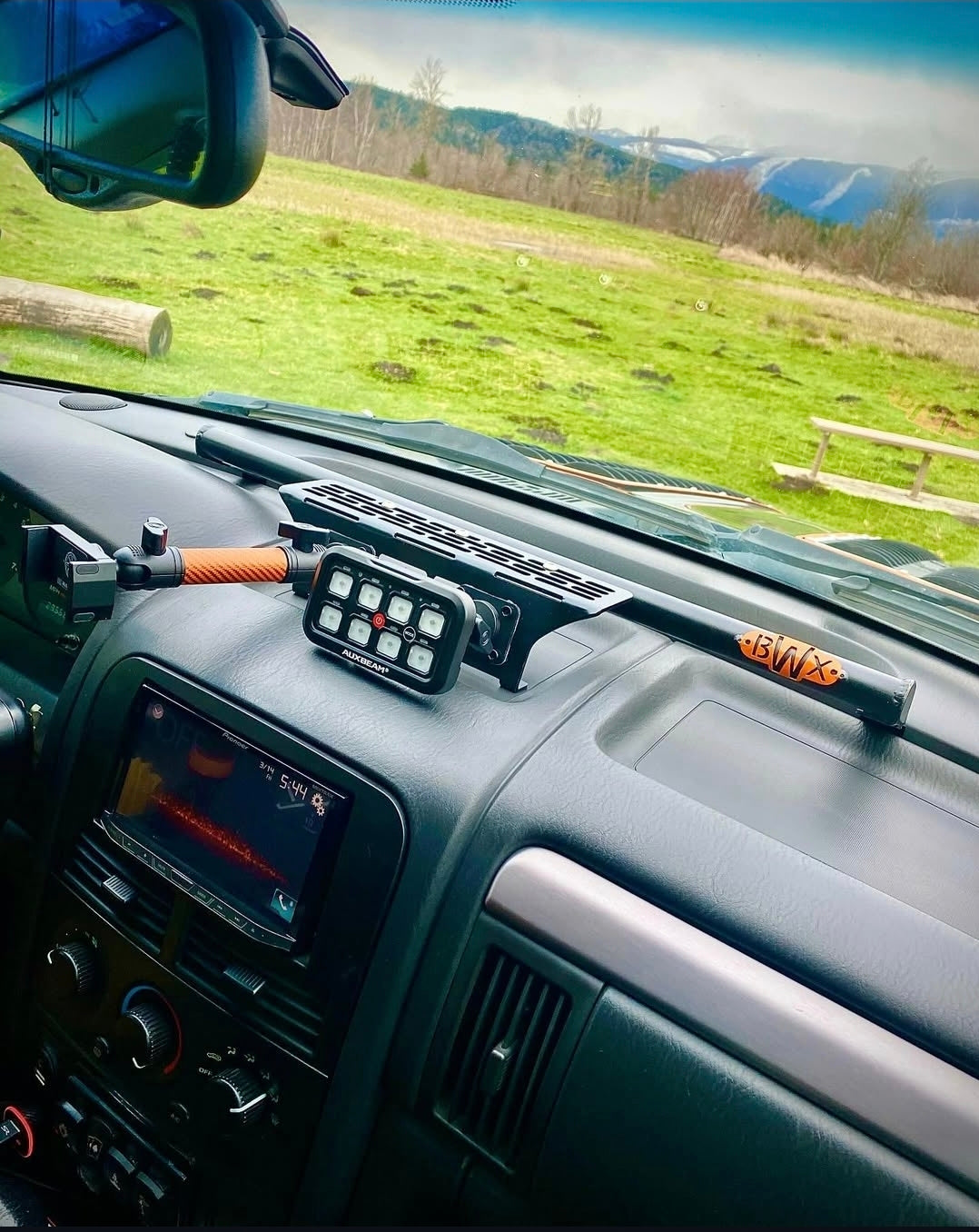 Jeep WJ 99-04 Tech Rack!!